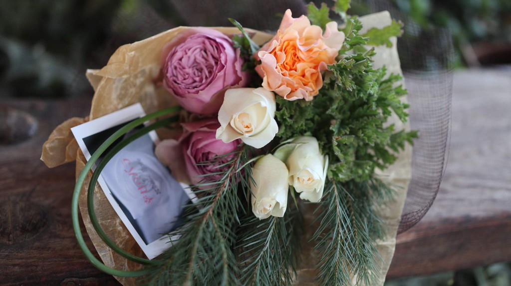 <直販企画第三弾>幸せの薔薇お届けします